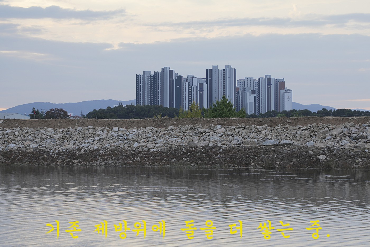 55a547e9ac4c5e4570de62e8d52a23a5_1792305404_4406.jpg